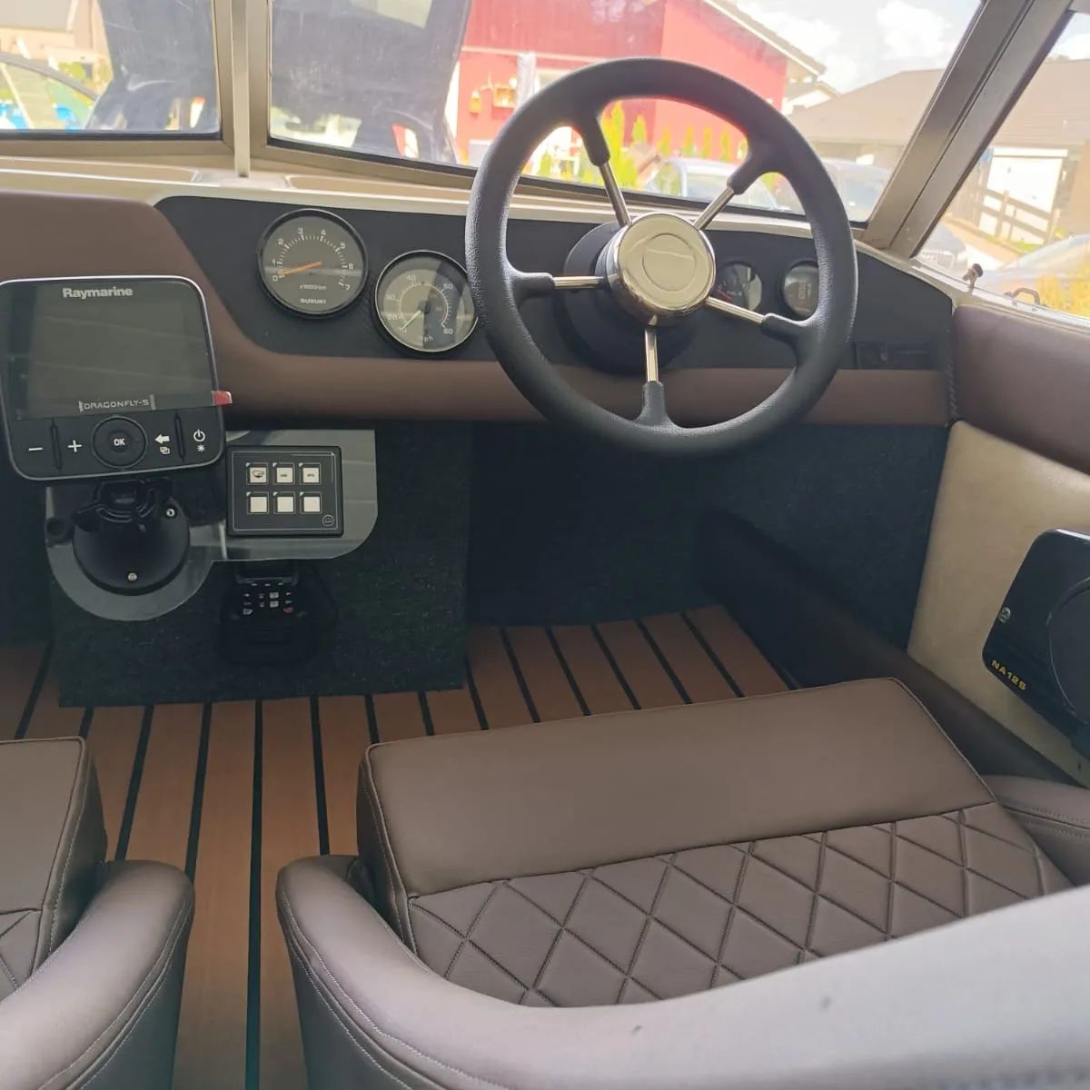 Neue Polster und dein Boot wirkt wie neu. Da hat Omar wieder tolle Arbeit geleistet. Danke für den schönen Auftrag. Viel...